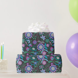 Elegante lila Boho-Blumen auf Schwarz Geschenkpapier