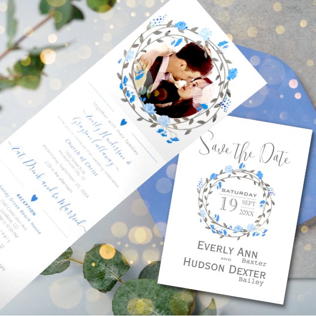 Elegante Lila Peony Floral Wedding Dreifach Gefaltete Einladung (Von Creator hochgeladen)