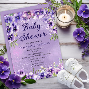 Elegante lila Veilchen-Blumen-Baby-Party Einladung