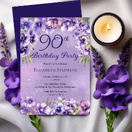 Elegante Lila Violets Floral 90. Geburtstagsparty Einladung