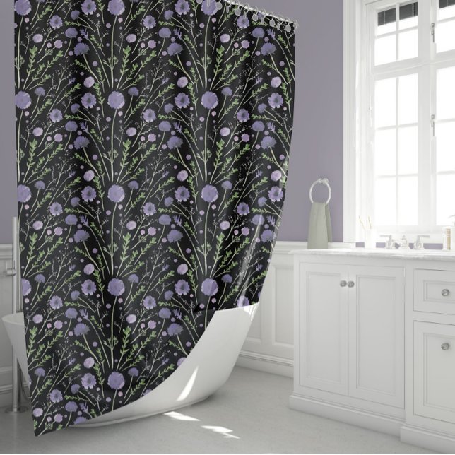 Elegante Lila Wasserfarben Duschvorhang (Elegant Purple Watercolor Floral Shower Curtain from Studio Posies.)
