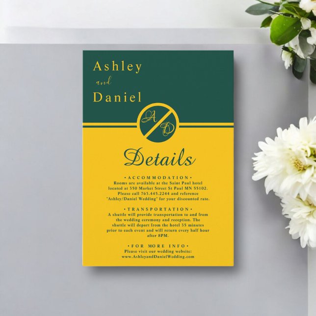 Elegante Luxus-Grün- und Gold-Monogramm-Hochzeit Begleitkarte (Von Creator hochgeladen)