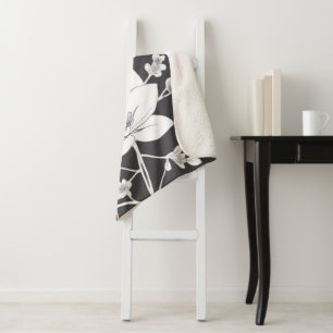 Elegante Magnolia Kunstvoll wandern im Minimalisti Sherpadecke