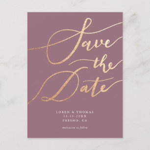 Elegante Mauve Gold Script Save the Date Ankündigungspostkarte