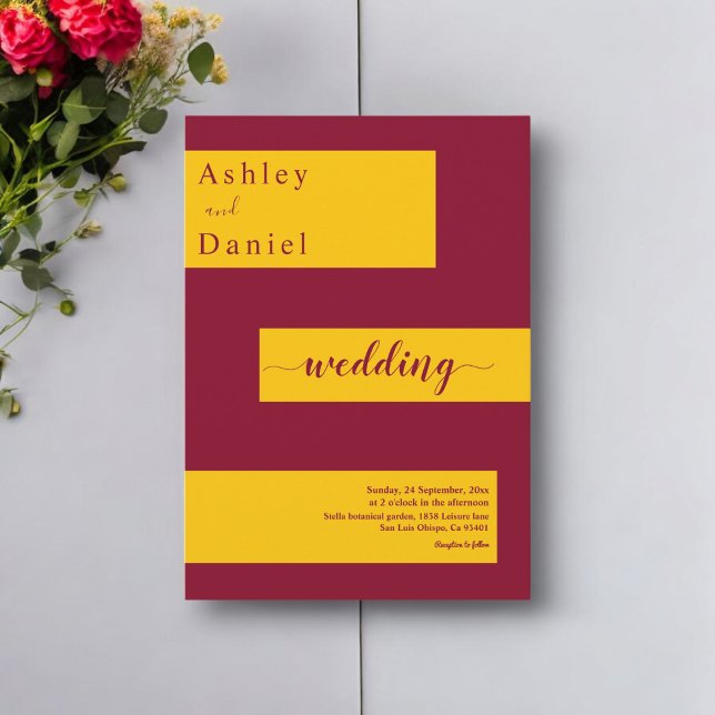 Elegante Minimal Burgund und Gold Moderne Hochzeit Einladung (Von Creator hochgeladen)