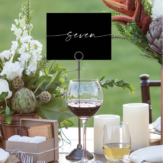 Elegante minimale Script Table Cards Zahlen Sieben Tischnummer (Von Creator hochgeladen)