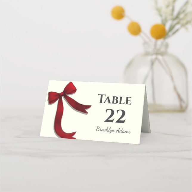 Elegante Minimalistische Einfache Rote Schleife Platzkarte (Vorderseite)