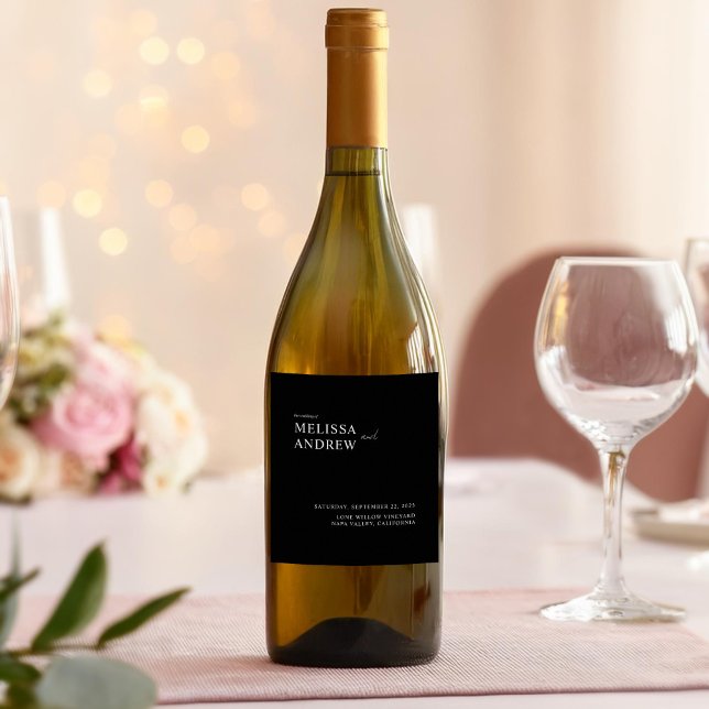 Elegante Minimalistische Schwarz-Weiß-Hochzeit Weinetikett (Von Creator hochgeladen)