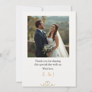 Elegante minimalistische und moderne Hochzeitskart Einladung