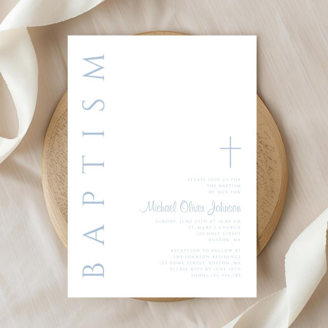 Elegante moderne Blue Script Cross Boy Taufe Einladung (Elegant Modern Blue Script Cross Boy Baptism Invitation)