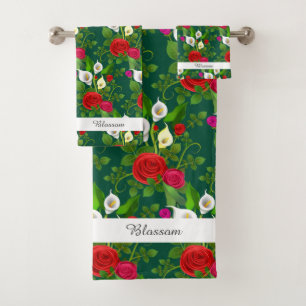 Elegante moderne Blumen und Schrift auf tiefem Grü Badhandtuch Set