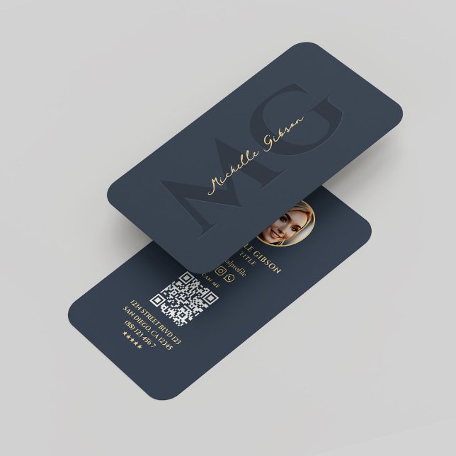 Elegante moderne Monogram Beruflich Dark Blue Qr Visitenkarte (Elegant Modern Monogram Professional Marketing Notary Attorney Realtor Blue Photo Business Card
)