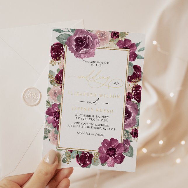 Elegante Moderne Pflaumengoldblütenhochzeit Folieneinladung (Elegant Modern Plum Gold Botanical Floral Wedding Foil Invitation)