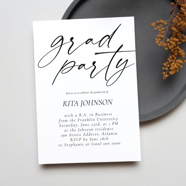 Elegante Moderne Script Minimalistisch Graduation  Einladung (Elegant Modern Script Minimalist Graduation Party Invitation)