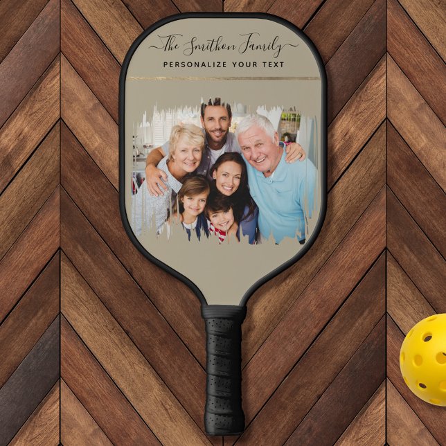 Elegante moderne Taupe & Gold - Ihre Foto-Familie  Pickleball Schläger (Von Creator hochgeladen)