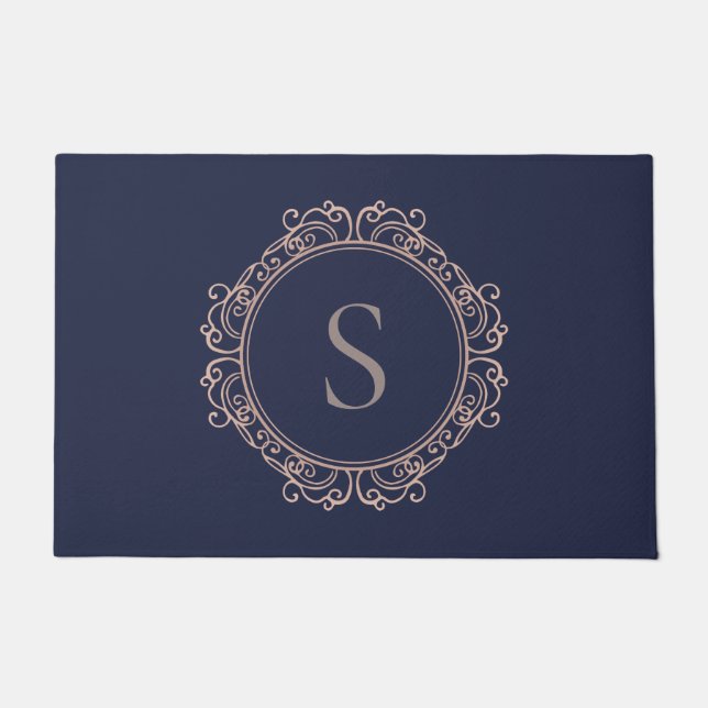 Elegante Monogram Blush Navy Fußmatte (Vorderseite)