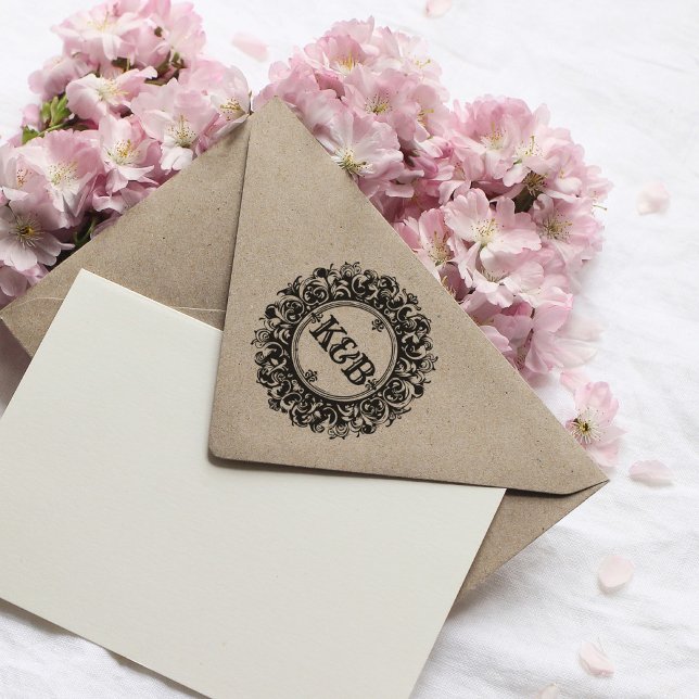 Elegante Monogram Custom Round Wedding Rubber Brie Gummistempel (elegant monogram stamp with initials)