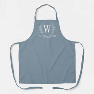 Elegante Monogram Dusty Blue Familienname Schürze