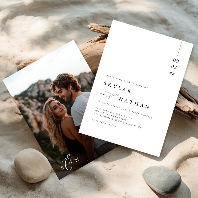 Elegante Monogram Full Bleed Foto Budget Hochzeit Einladung (Von Creator hochgeladen)