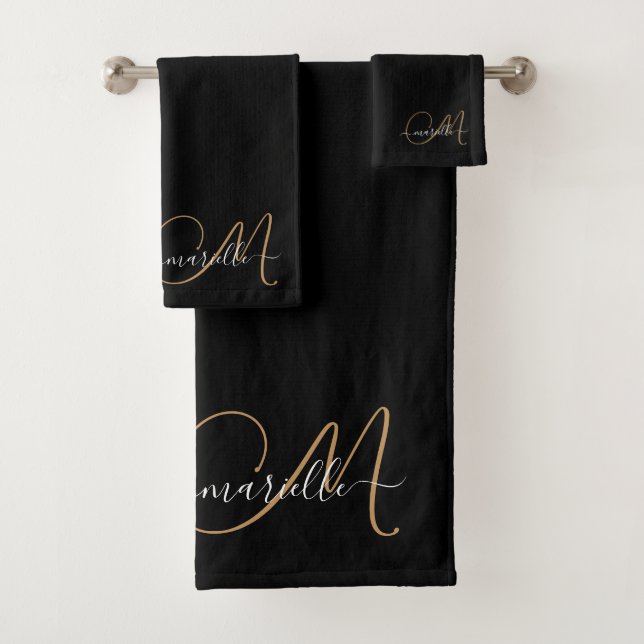 Elegante Monogram Gold Script Name Badhandtuch Set (Insitu)