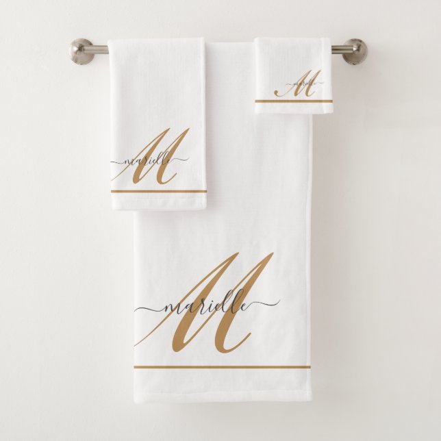 Elegante Monogram Gold Script Name Weiß Badhandtuch Set (Insitu)