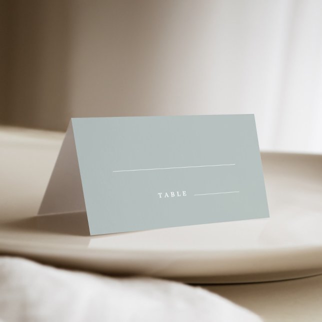 Elegante Monogram Leaf Sage Green Wedding Platzkarte (Von Creator hochgeladen)