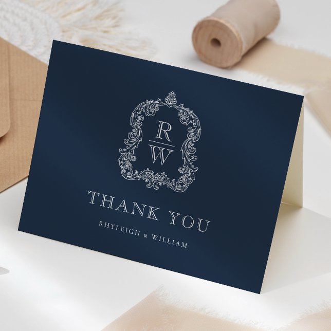 Elegante Monogram Wappen Navy Blue Wedding Dankeskarte (Von Creator hochgeladen)