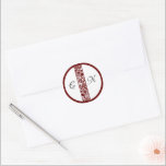 Elegante Monogram Wedding Maroon Round Stickers<br><div class="desc">Elegantes Monogramm Hochzeitsmaroon Round Stickers Monogramm mit den Initialen von Paaren, kann die Größe und das Finale ändern. 2 Designs für Sie zu wählen, aus weißen und prächtigen maroon-Burgundy, um mit unserer Sammlung: "Elegant Maroon Open work. | Hochzeitskunde", die sehr zu empfehlen ist! Wir hoffen, dass Sie, Ihre Familie und...</div>