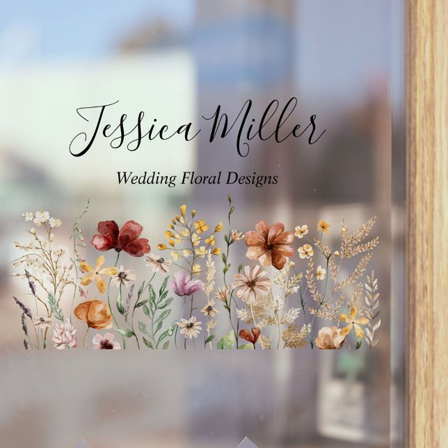 Elegante Monogramm Hübsche Aquarellfarben-Wildblum Fensteraufkleber (In situ)