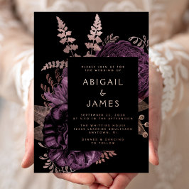 Elegante Moody Dark Floral Lila Rose GoldWedding Folieneinladung