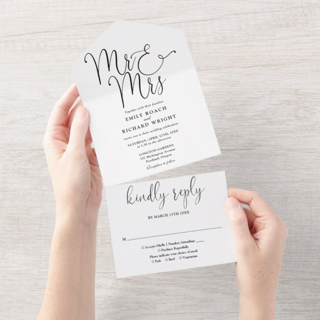 Elegante Mr. and Mrs. Script Black and White Weddi All In One Einladung (Abreißen)