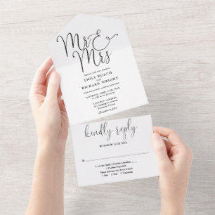 Elegante Mr. and Mrs. Script Black and White Weddi All In One Einladung