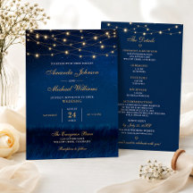 Elegante Navy-Blau-Hochzeit mit Lichterkette