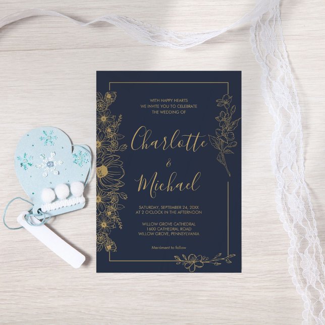 Elegante Navy Blue and Gold Floral Frame Wedding Einladung (Von Creator hochgeladen)