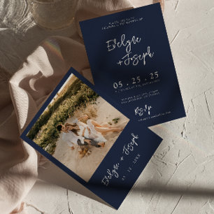 Elegante Navy Blue Minimalistisch Modern Foto Hoch Einladung