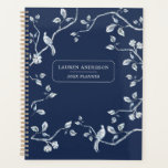 Elegante Navy Blue & Weiß Planer<br><div class="desc">Eleganter,  Personalisierter,  unmoderierter Planer mit blauen und weißen französischen Toilvögeln auf Baumzweigen auf blauem Navy-Hintergrund</div>