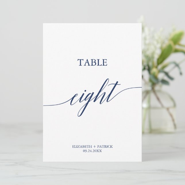 Elegante Navy Calligraphy Table Aight Tischnummer (Stehend Vorderseite)