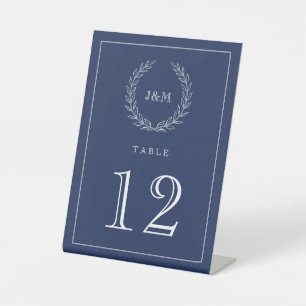 Elegante Navy White Simple Laurel Monogram Wedding Sockelschild
