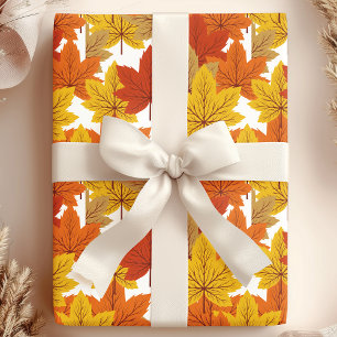 Elegante orangefarbene und goldene Herbstblätter Geschenkpapier