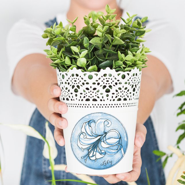 Elegante Pastel Blue White Lily Wasserfarbe Name Runder Aufkleber (Von Creator hochgeladen)