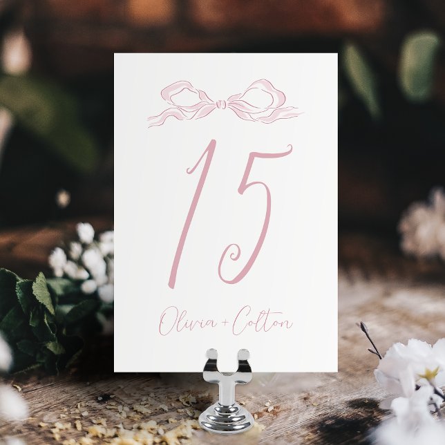 Elegante Pastel Pink Hand Drawn Bow Wedding Tischnummer (Elegant Pastel Pink Hand Drawn Bow Wedding Table Number)