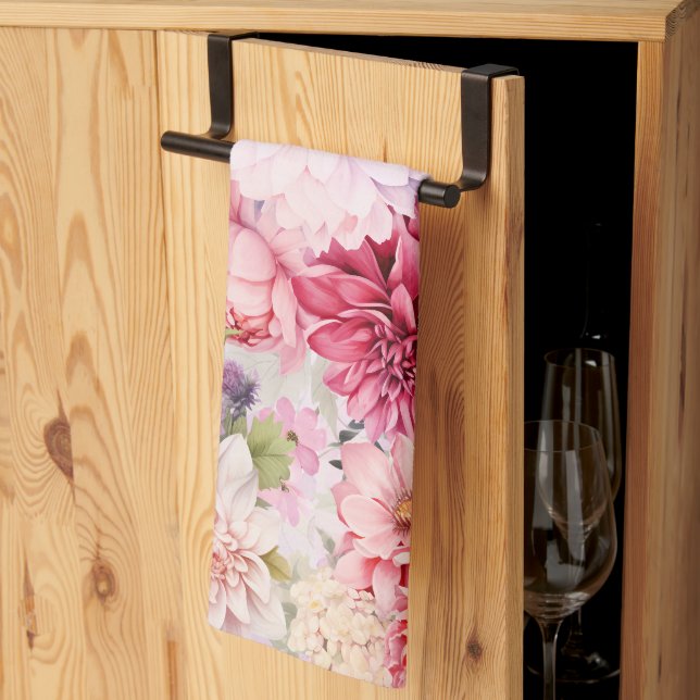 Elegante Pastel Watercolor Blume Geschirrtuch (Drittel gefaltet)