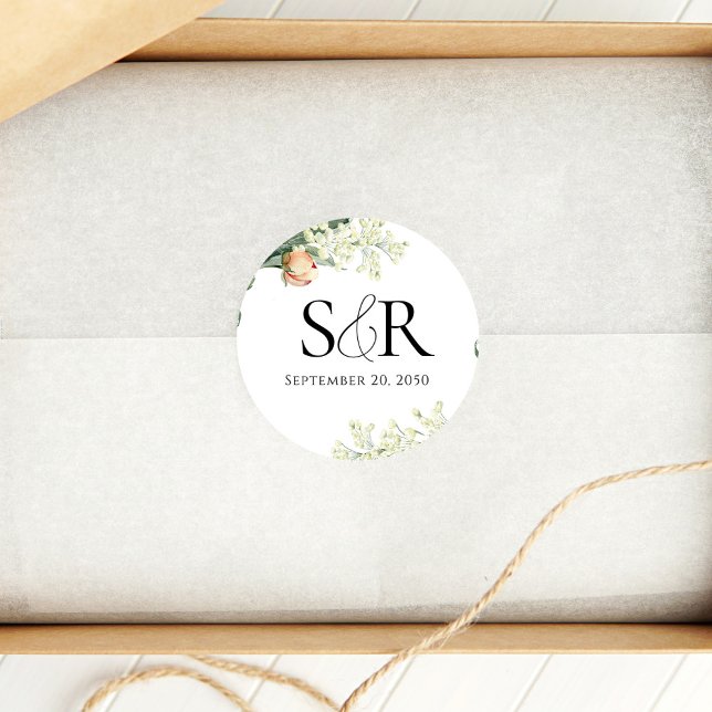 Elegante Peach Wedding Floral Custom Runder Aufkleber (Elegant peach floral wedding monogram sticker. )