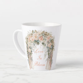 Elegante Pfirsich-Blumen-Hochzeits-Latte-Macchiato Milchtasse