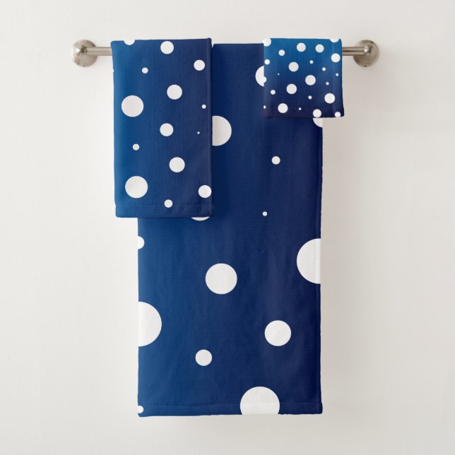 Elegante Polka-Punkte - Ocean Blue und White Badhandtuch Set (Insitu)