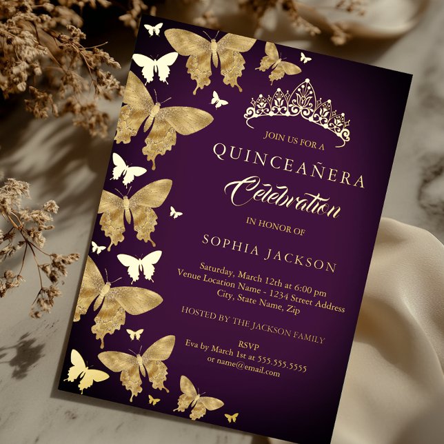 Elegante Pum Lila Gold Butterfly Quinceanera Folieneinladung (Von Creator hochgeladen)