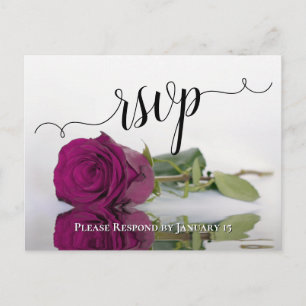 Elegante Reflektion Magenta Rose Wedding RSVP Postkarte