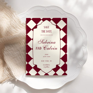 Elegante Retro-Karo-Hochzeit in Burgunderrot Save The Date