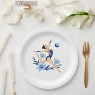 Elegante rhythmische Turnerin mit blauen Blumen Pappteller