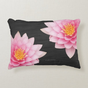 Elegante Rosa Lotus-Blume Dekokissen